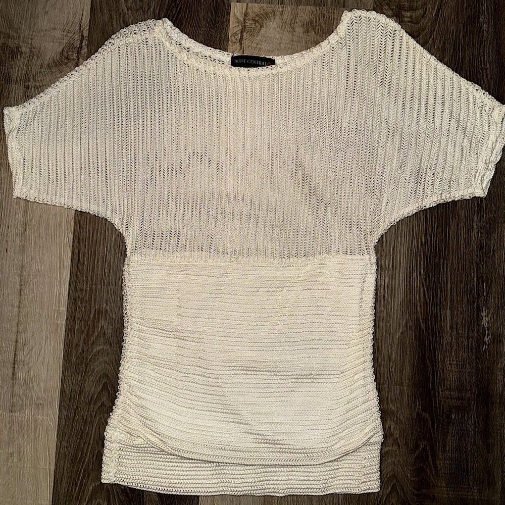 Body Central Women’s Small Business Casual White Shirt